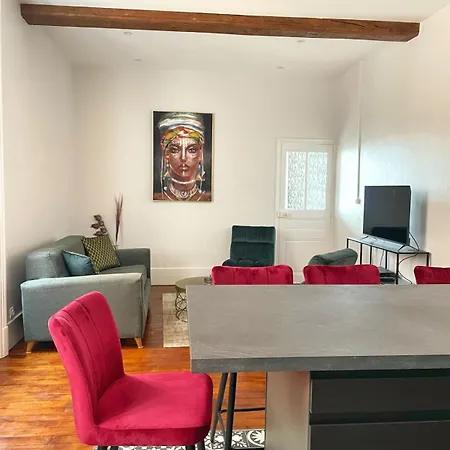 Center Macon Charmant Appartement Avec Vue Sur La Saone Buitenkant foto