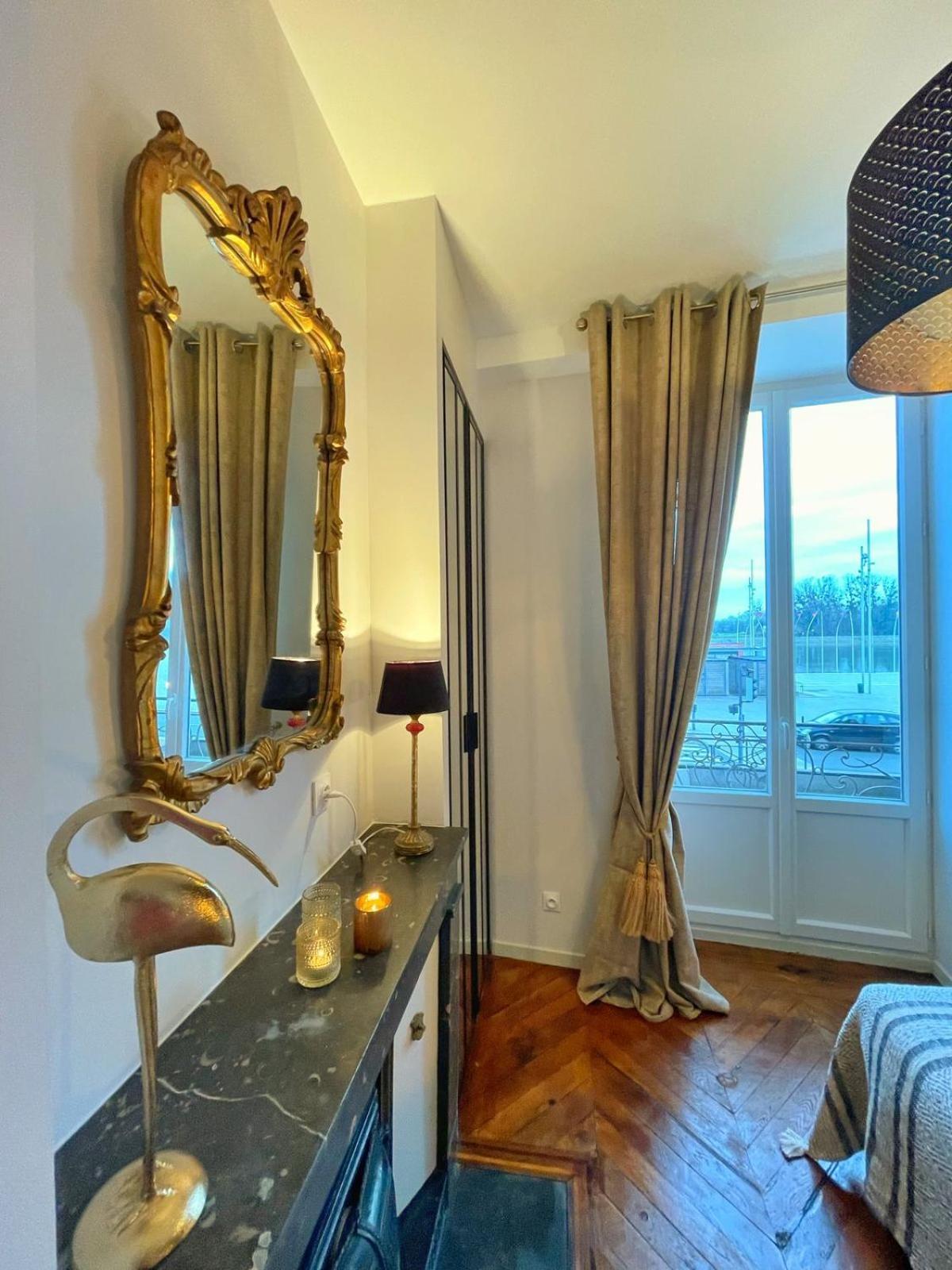 Center Avec Vue Sur La Saone Appartement